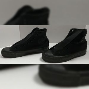 high top no lace sneakers